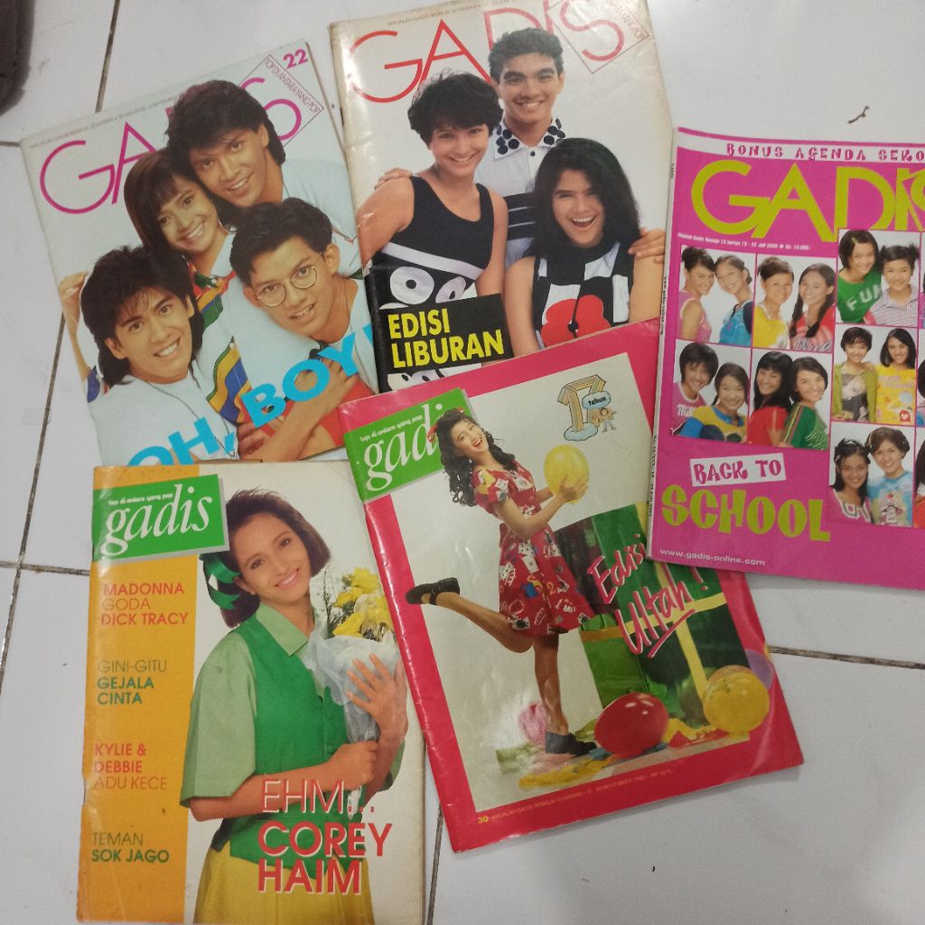 Paket 5 Majalah Gadis Spesial Langka Nike Ardilla, Desi Ratnasari, BCL, Dian Sastro, dll.