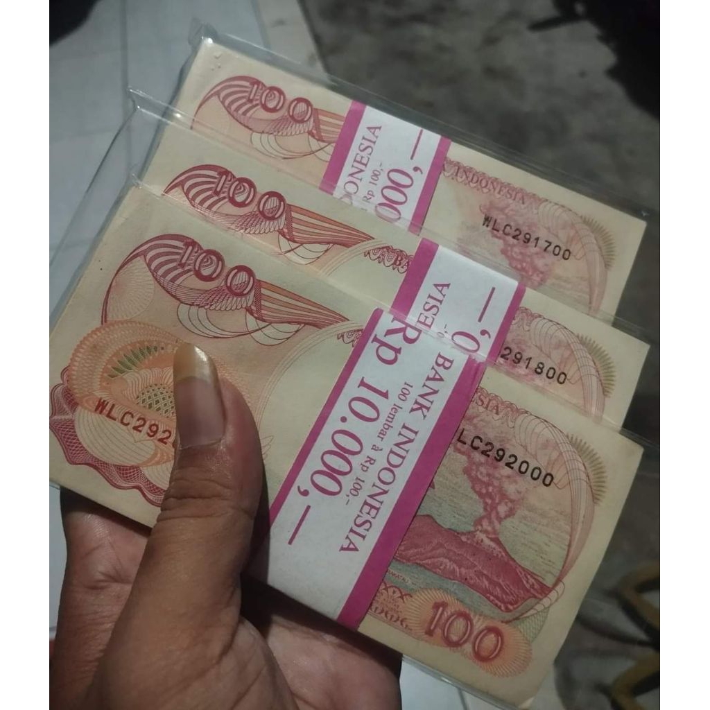Uang kertas kuno Asli Indonesia 100 rupiah phinisi 1 pack (isi 100 lembar)