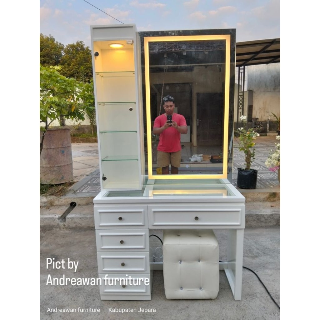 Meja Rias Lampu Warna Putih Duco / Kaca Rias Lampu / Lemari Rias Laci / Lampu Led Touchscreen