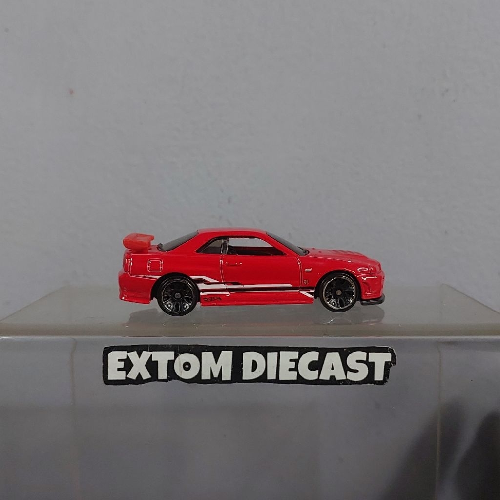 Hotwheels Nissan Skyline R34 Red Loose Wing Karet