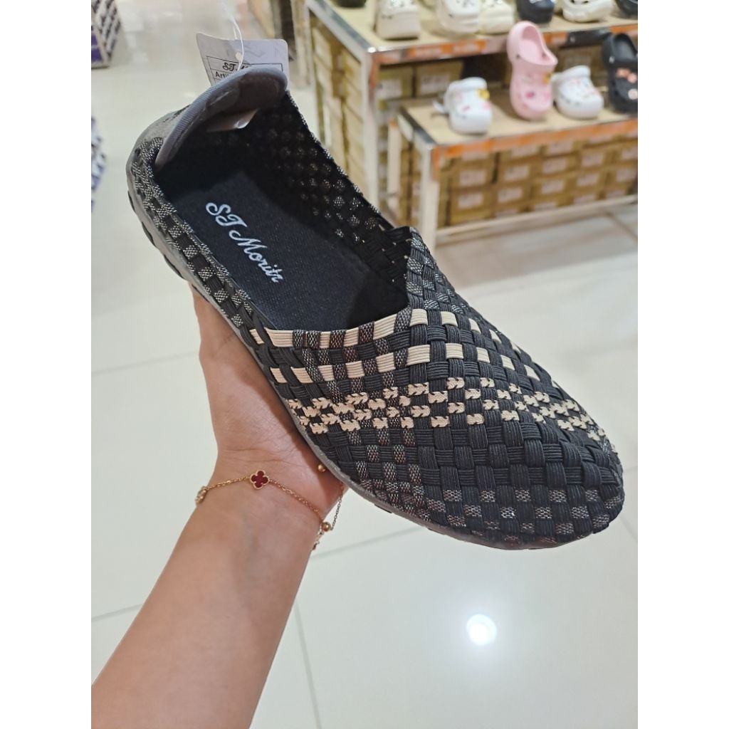 sepatu wanita st.moritz