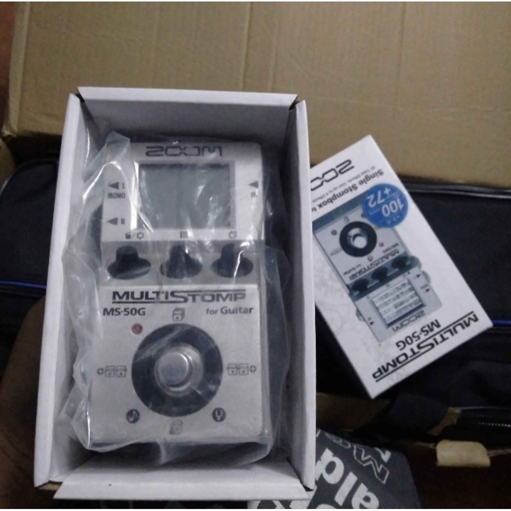 EFEK GITAR ZOOM MS50G BEKAS LIKE NEW