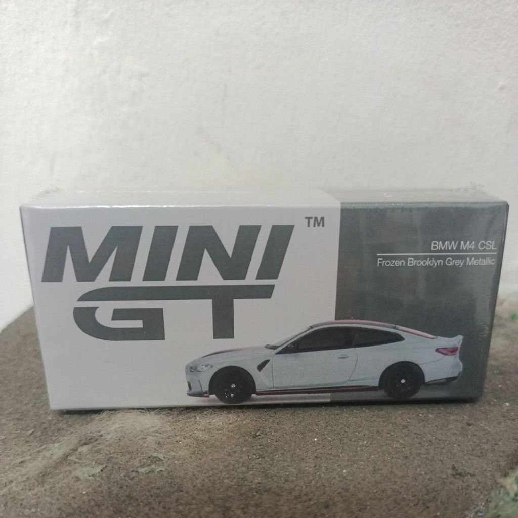 Mini GT# 641 BMW M4 CSL - Grey Metallic (Free Protektor)