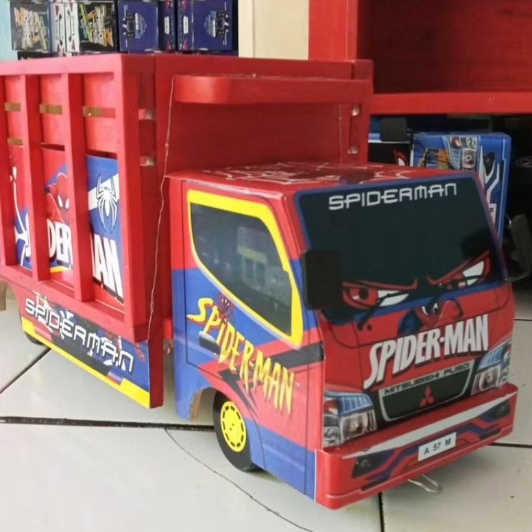 Miniatur truk oleng pintu belakang bisa dibuka full kayu jumbo lampu dan terpal+castomnama& foto