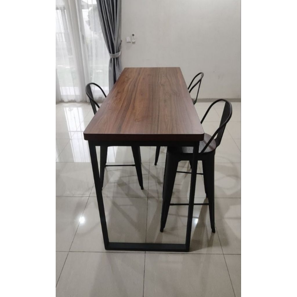 Preloved Meja Bar + Kursi informa