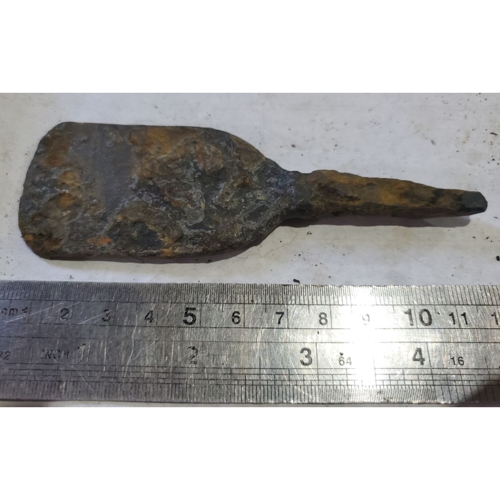 pusaka unik & kuno temuan sungai untuk koleksi/kerajinan/hiasan/pajangan/dll.