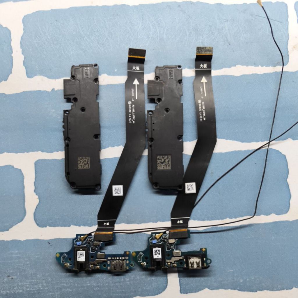 Papan cas, fleksibel, buzzer oppo a1k/realme c2 Ori