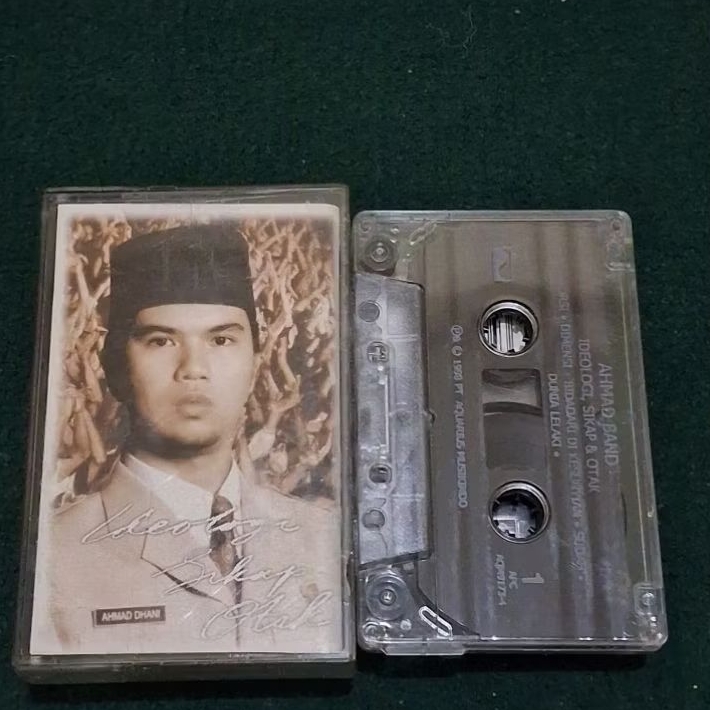 Kaset Ahmad Band Ideologi Sikap Otak
