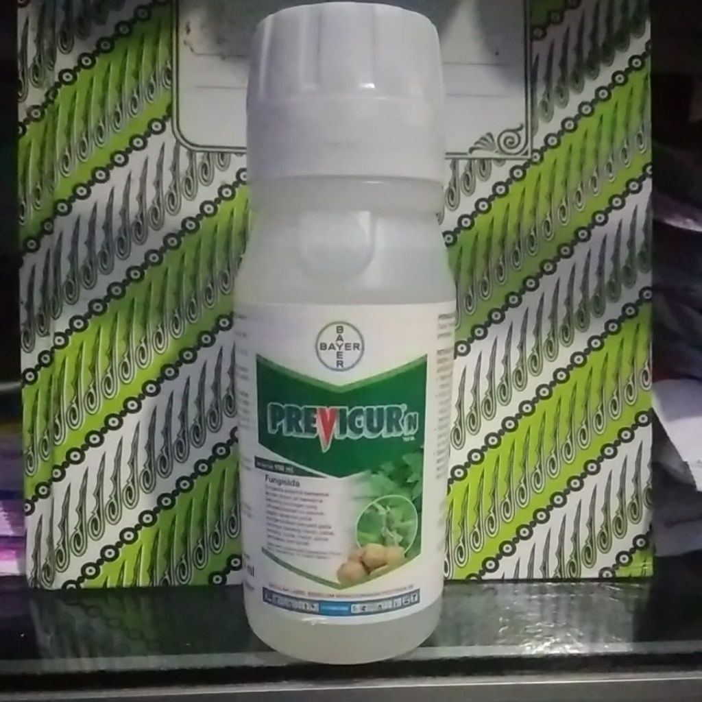 Fungisida Previcur 722 SL