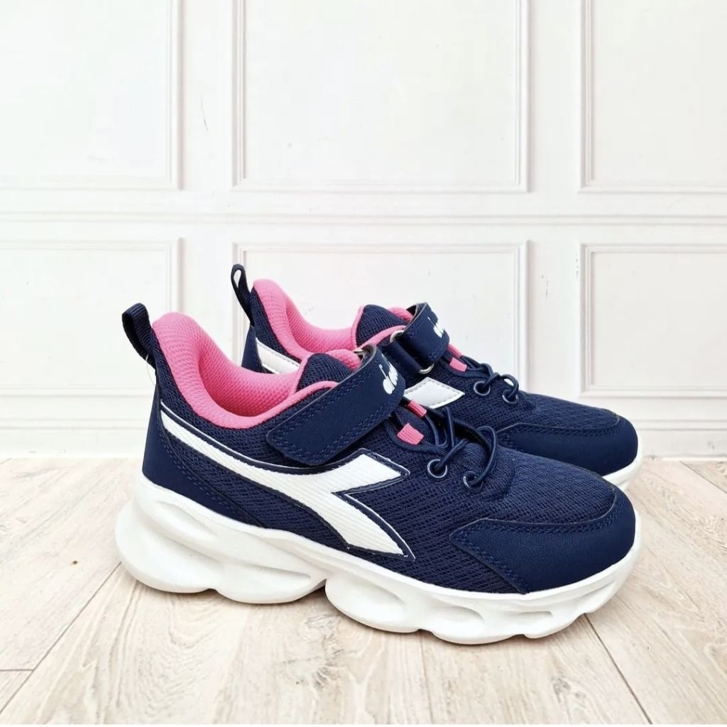 Sepatu Anak Sekolah DIADORA Napoli Jr 100% Original Resmi (Size 31 33 34 35 36)