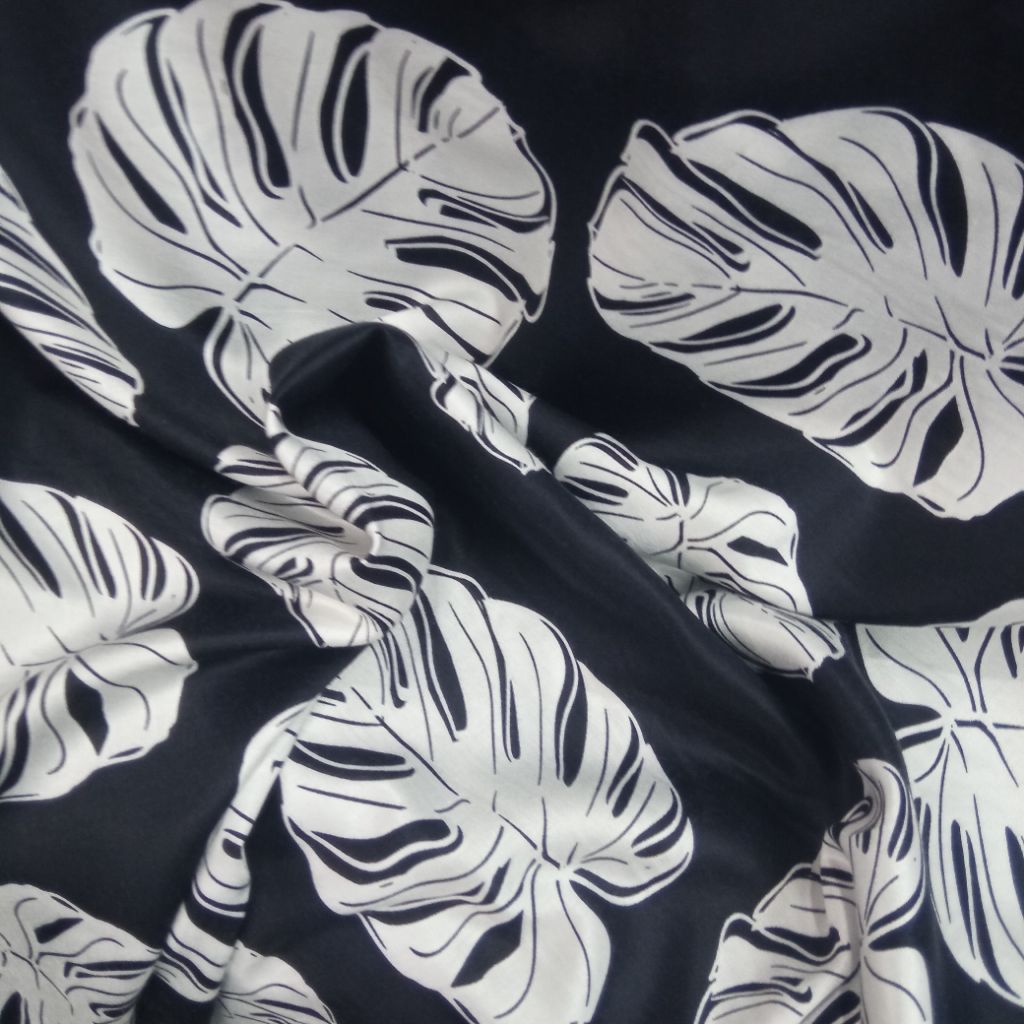 KAIN COTTON TWILL SILKY PREMIUM IMPORT BLACK MONSTERA