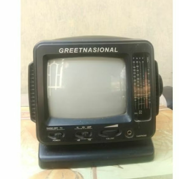 Tv jadul tv lawas untuk pajangan