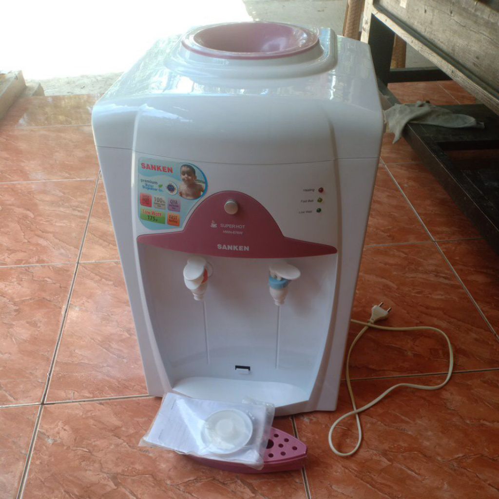 Dispenser Galon Atas Sanken Super Hot