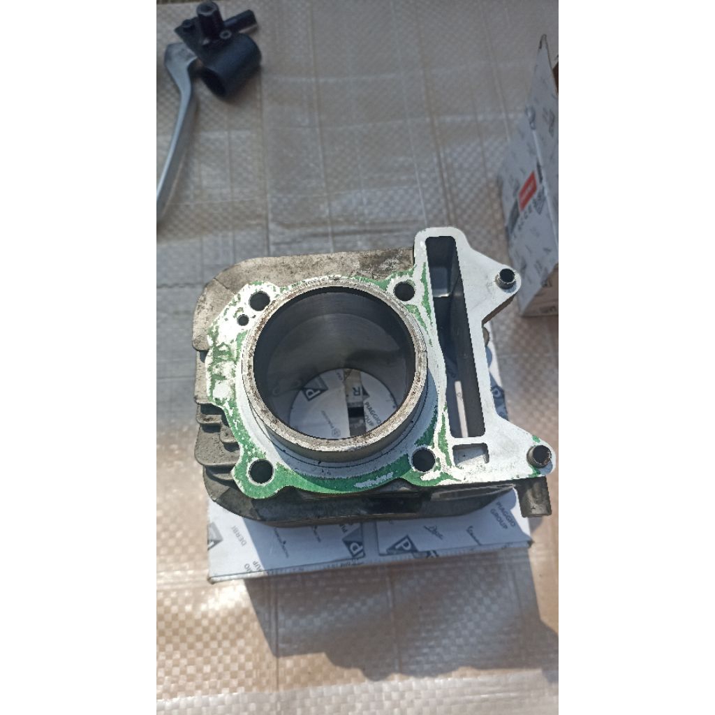 Blok Vespa matic 125 Original murah