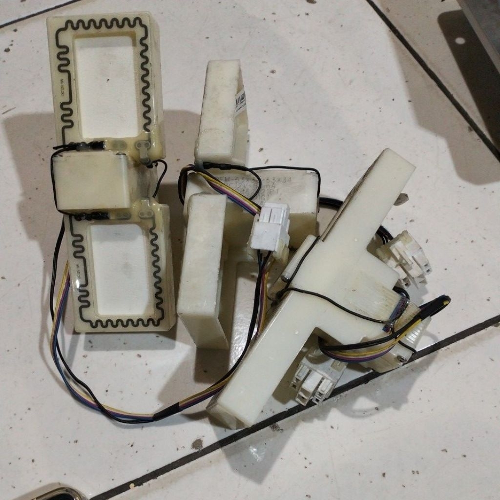 motor damper predam saluran udara kulkas freezer midea