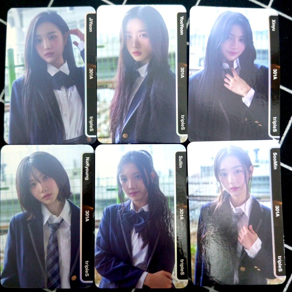 Official tripleS ASSEMBLE25 OMA Objekt Photocard scanned