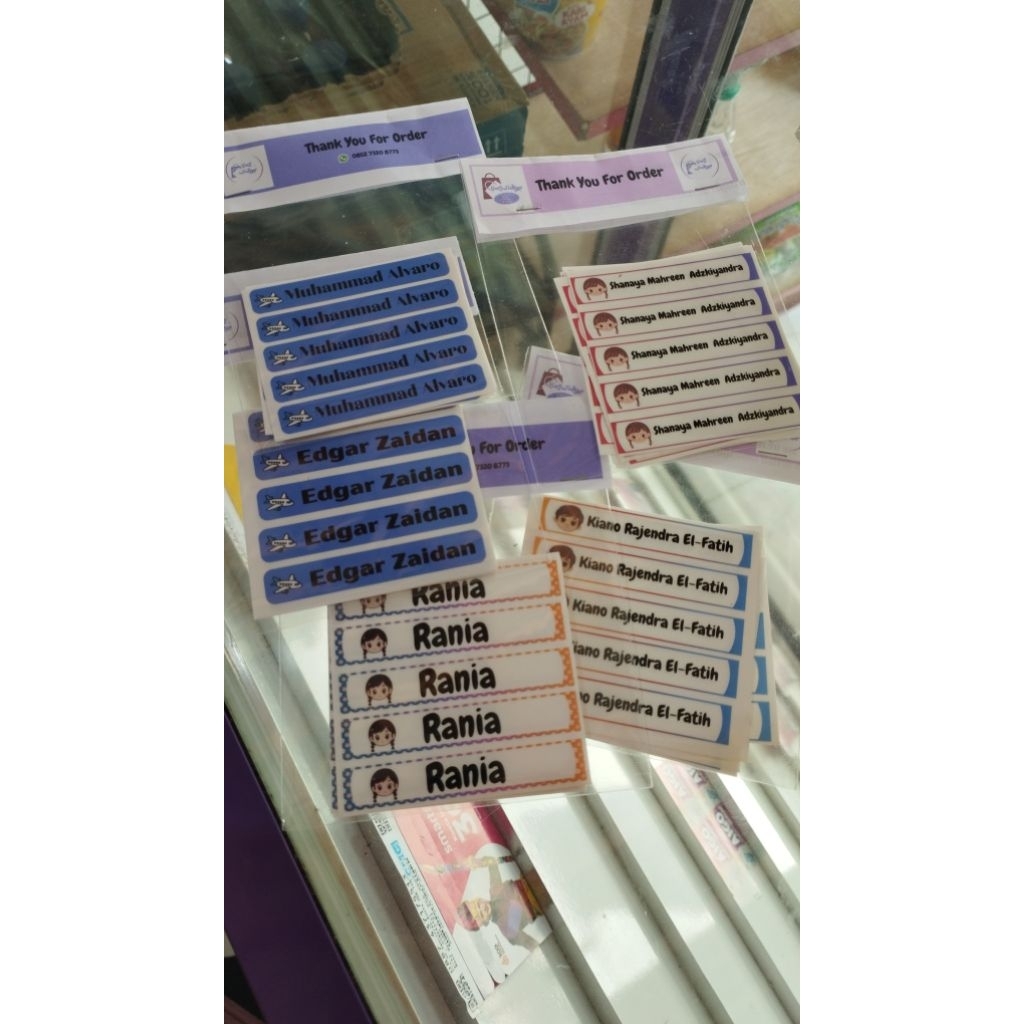 

Stiker Nama Anak