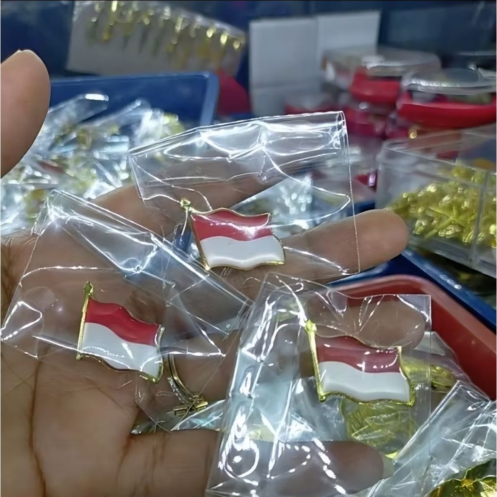 Pin Bendera Indonesia Berkibar Pin Bendera Merah Putih Berkibar 2.5cm Kuningan Paku Satuan