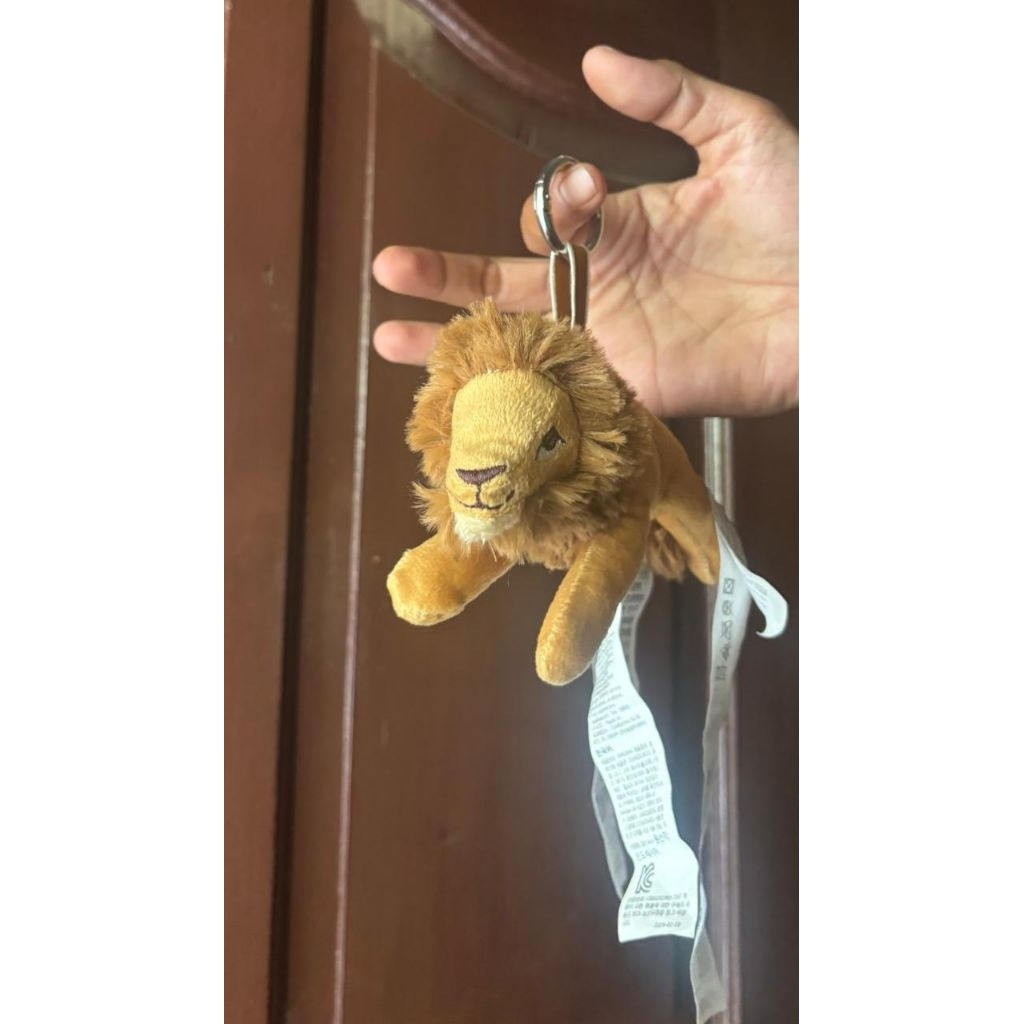 Boneka Singa Gantungan Tas IKEA