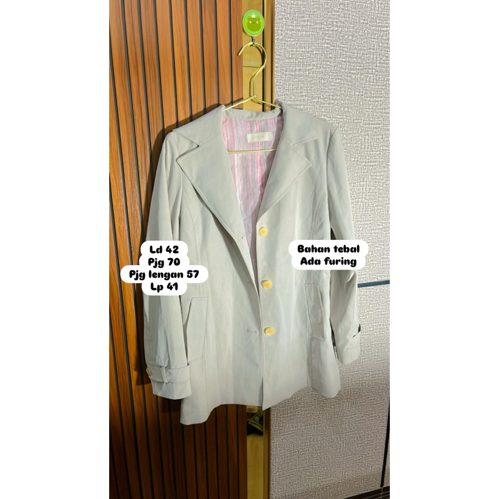 Preloved blazer premium