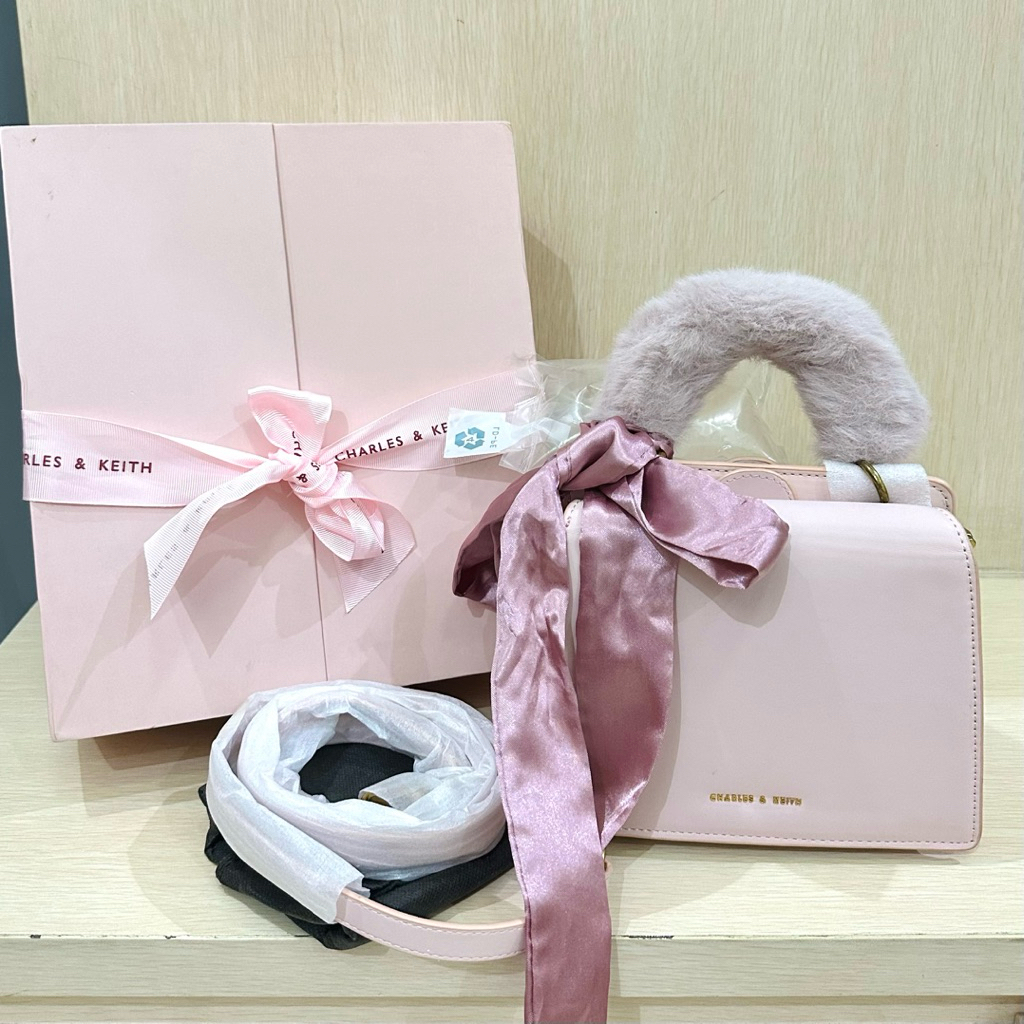 EXCLUSIVE Charles & Keith Pink Bag With Bow - Gift set - Original store tas CK murah branded  - tas 
