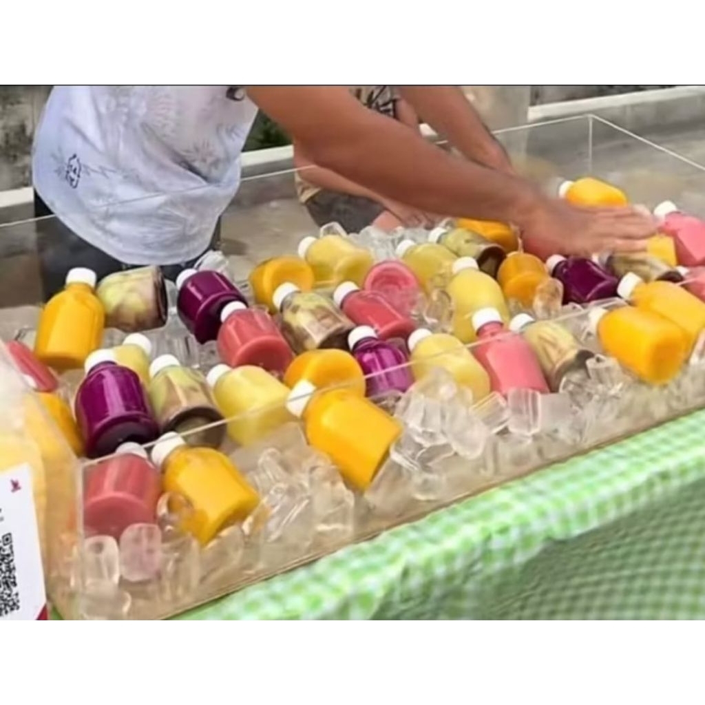 

KOTAK ES BATU DAN JUS