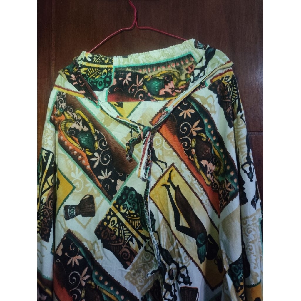 PRELOVED ROK BATIK PAYUNG LEBAR