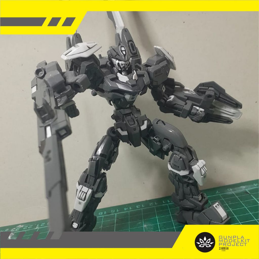 GUNDAM ASTRAY-BARN CUSTOM HG 144 KITBASJ CAMPUR BEKAS