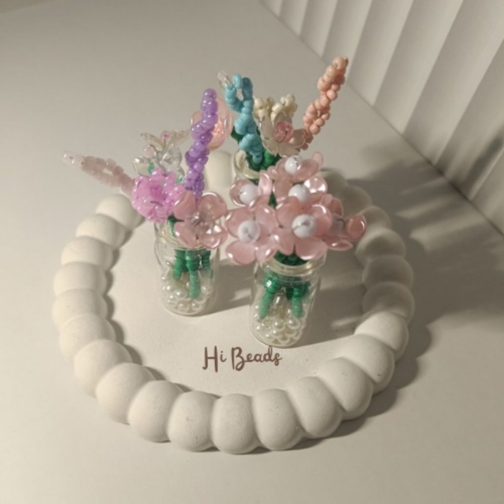 Mini Vase Beads Flower / Hiasan Meja / Beads Flower