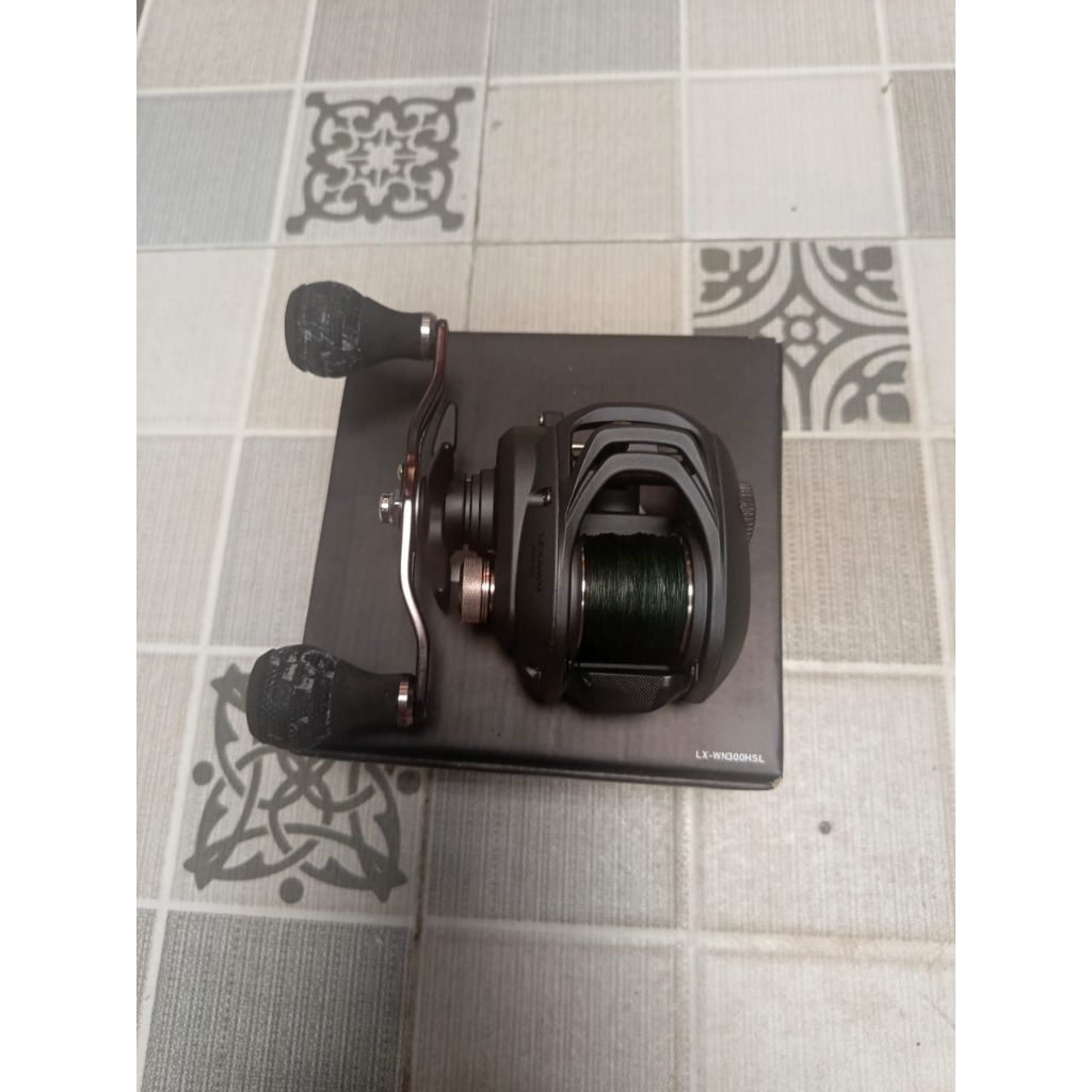 Reel BC Daiwa LEXA-WN 300HSL Handle Kiri