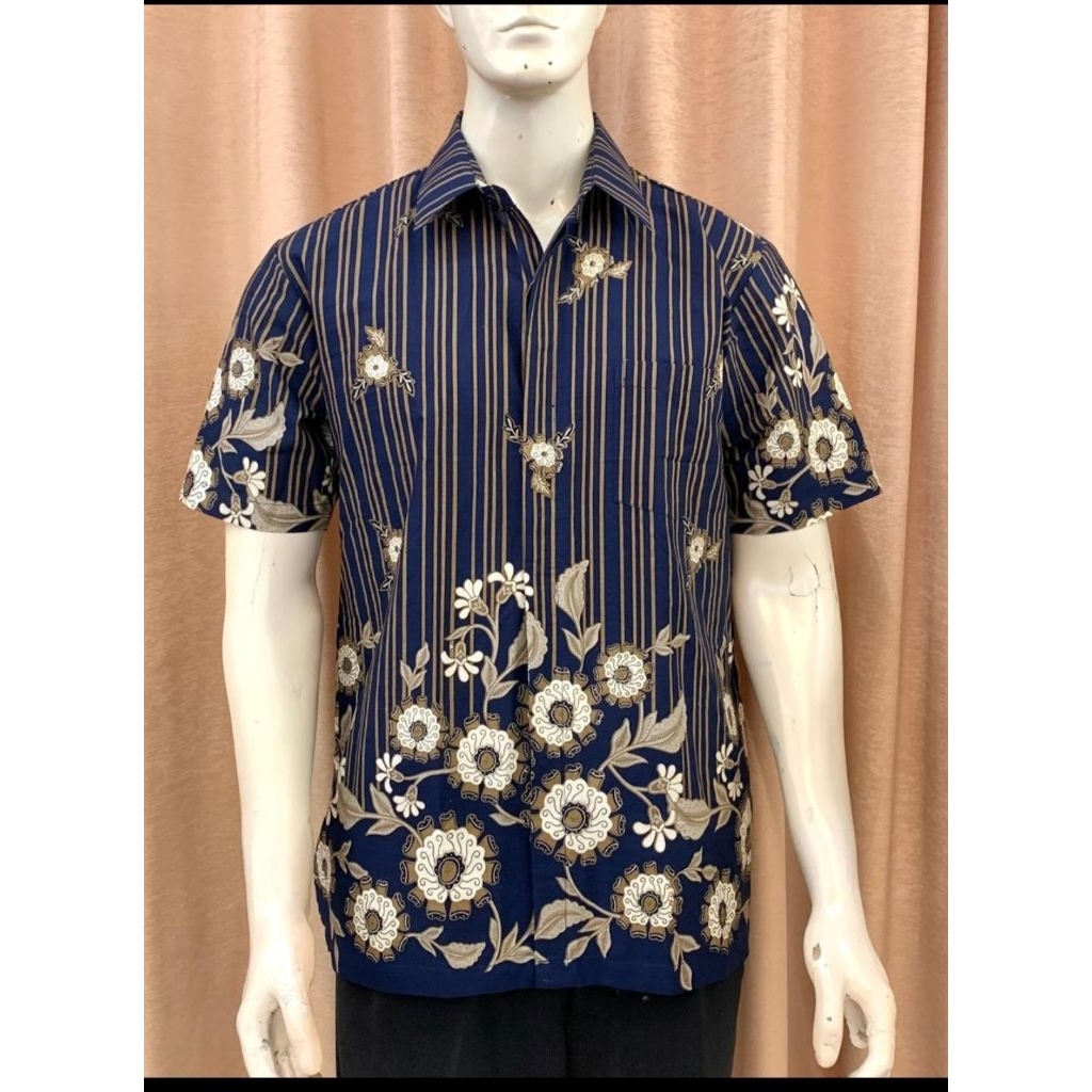 Kemeja Pendek Batik Danar Hadi Solo