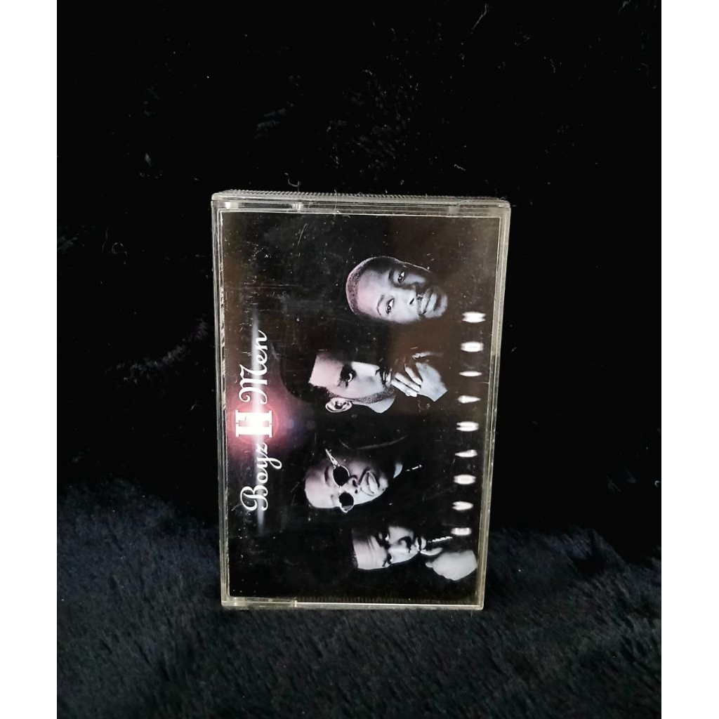 Kaset Pita BOYZ II MEN - Evolution (Rilisan Korea) || Cover No Coretan
