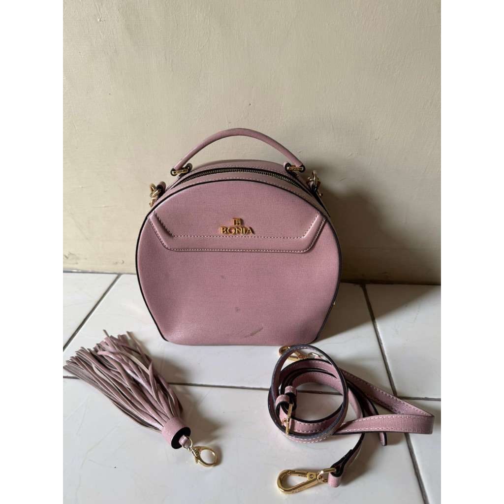 Bonia sonia sling bag preloved