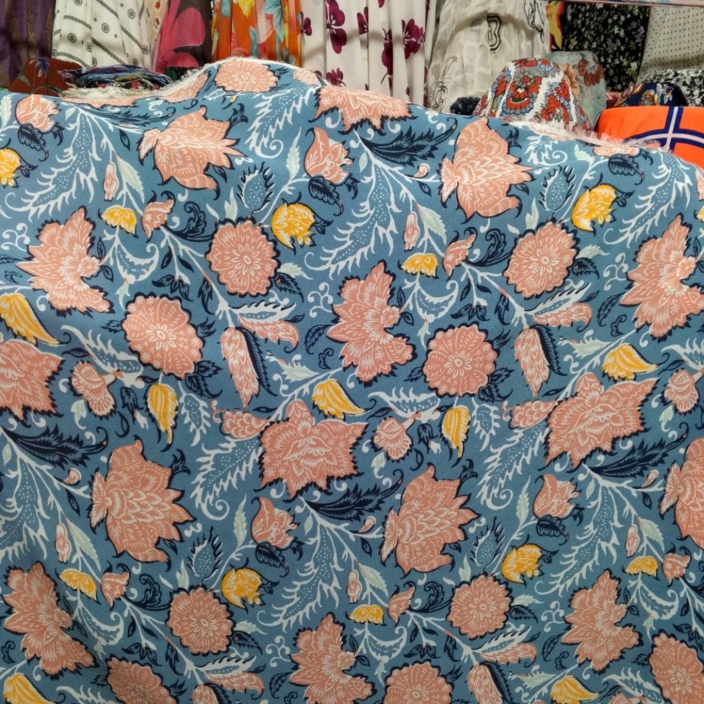 kain sifon motif bunga premium / kain Ceruti motif bunga premium