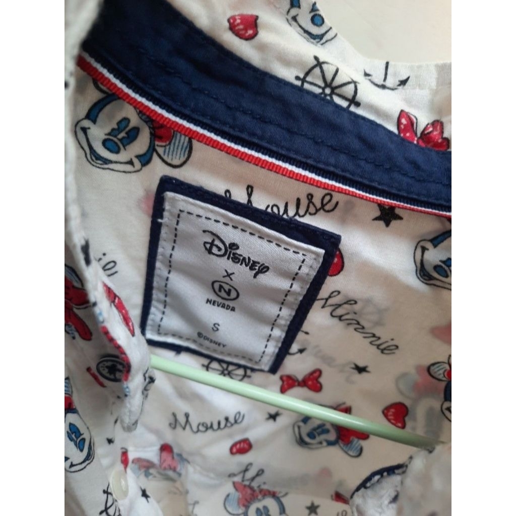 Kemeja Wanita Disney