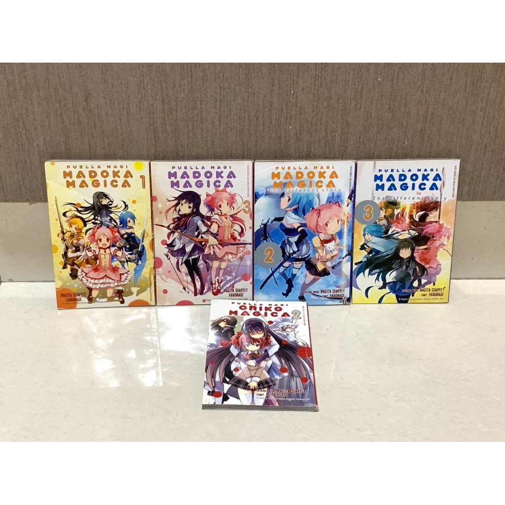 Komik Manga Set Puella Magi Magic Madoka Magica 1,3  Orika Magica 2, The Different Story 2,3