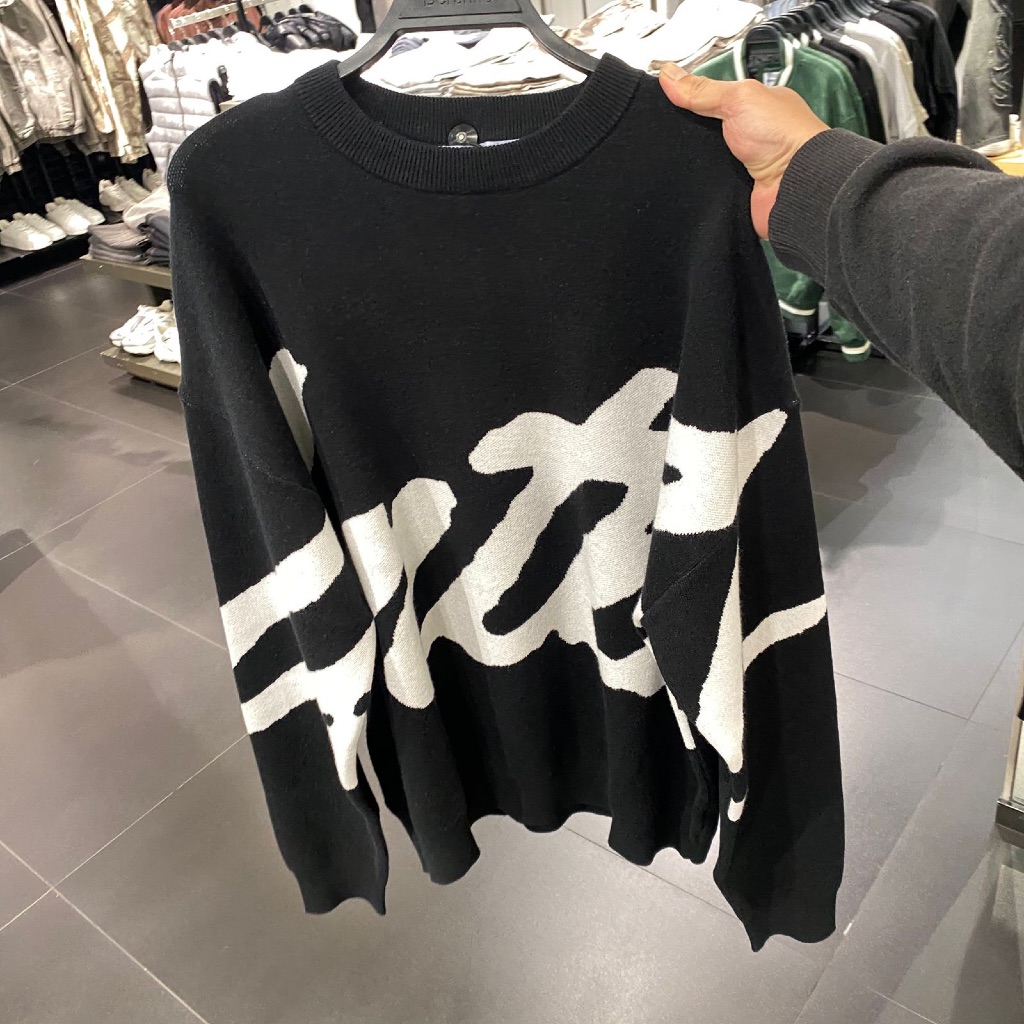 Jastipp. Sweater Bershka (MAN)
