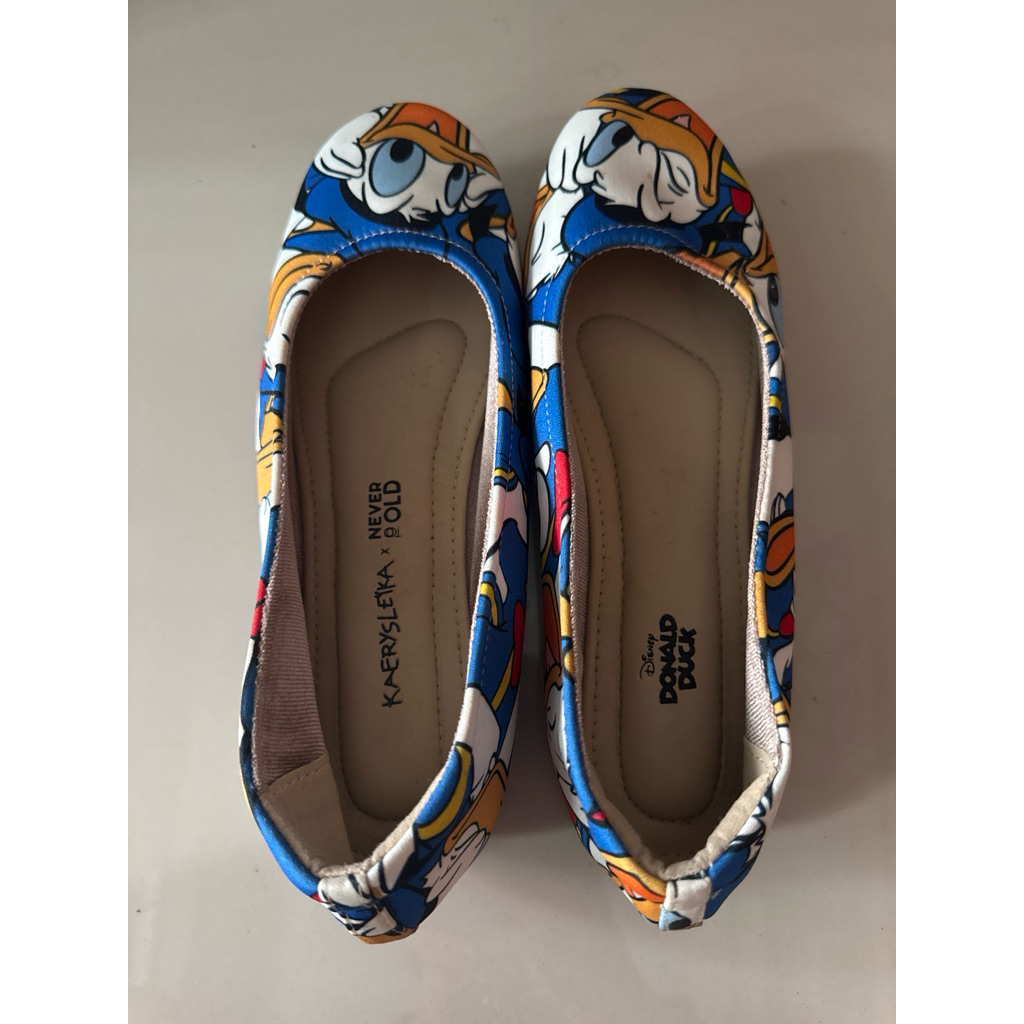 Sepatu Kaerysleika PL size 40 ft Neverold x Donald Duck Series