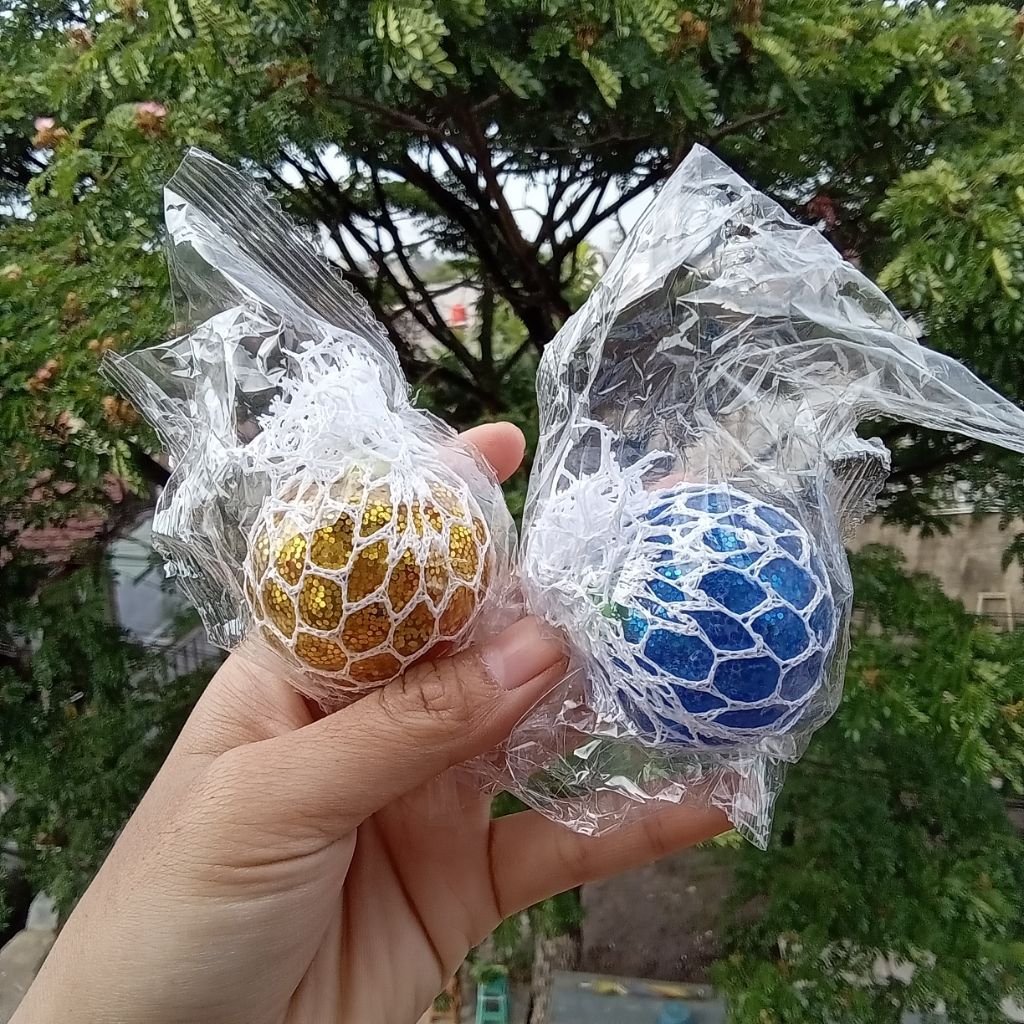 squisy stree ball / anggur pencet / bola pencet / mainan pereda stress
