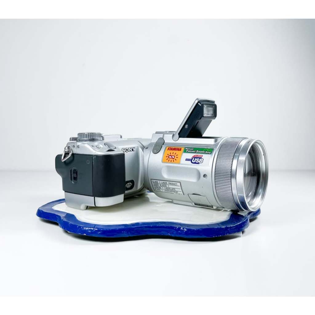 Sony Cybershot DSC-F717 5 Megapixel (Rare) - Kamera Pocket Digital Digicam