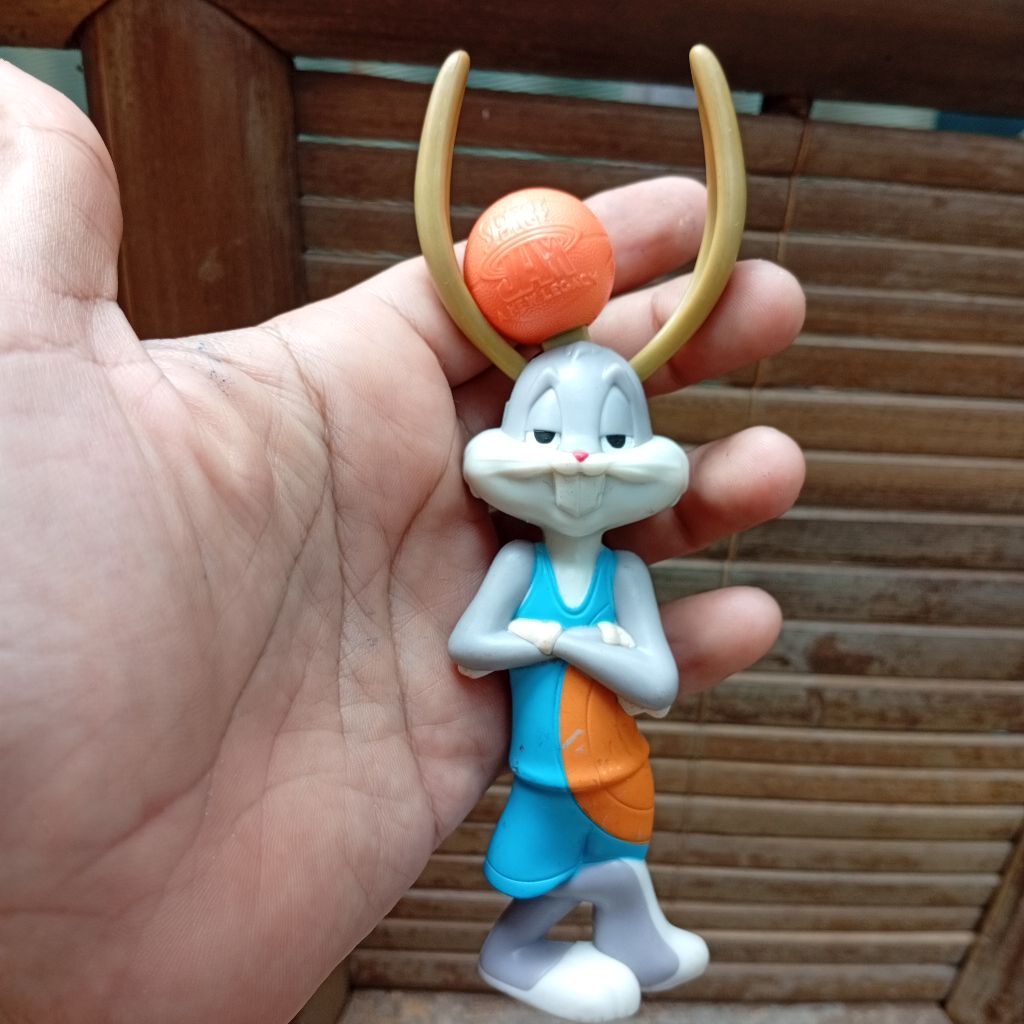 happy meal toys space jam legacy bugs bunny