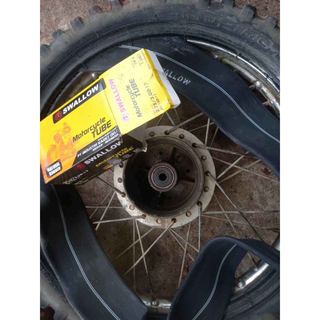 BAN Dalam motor. R17. R14..R18.R12