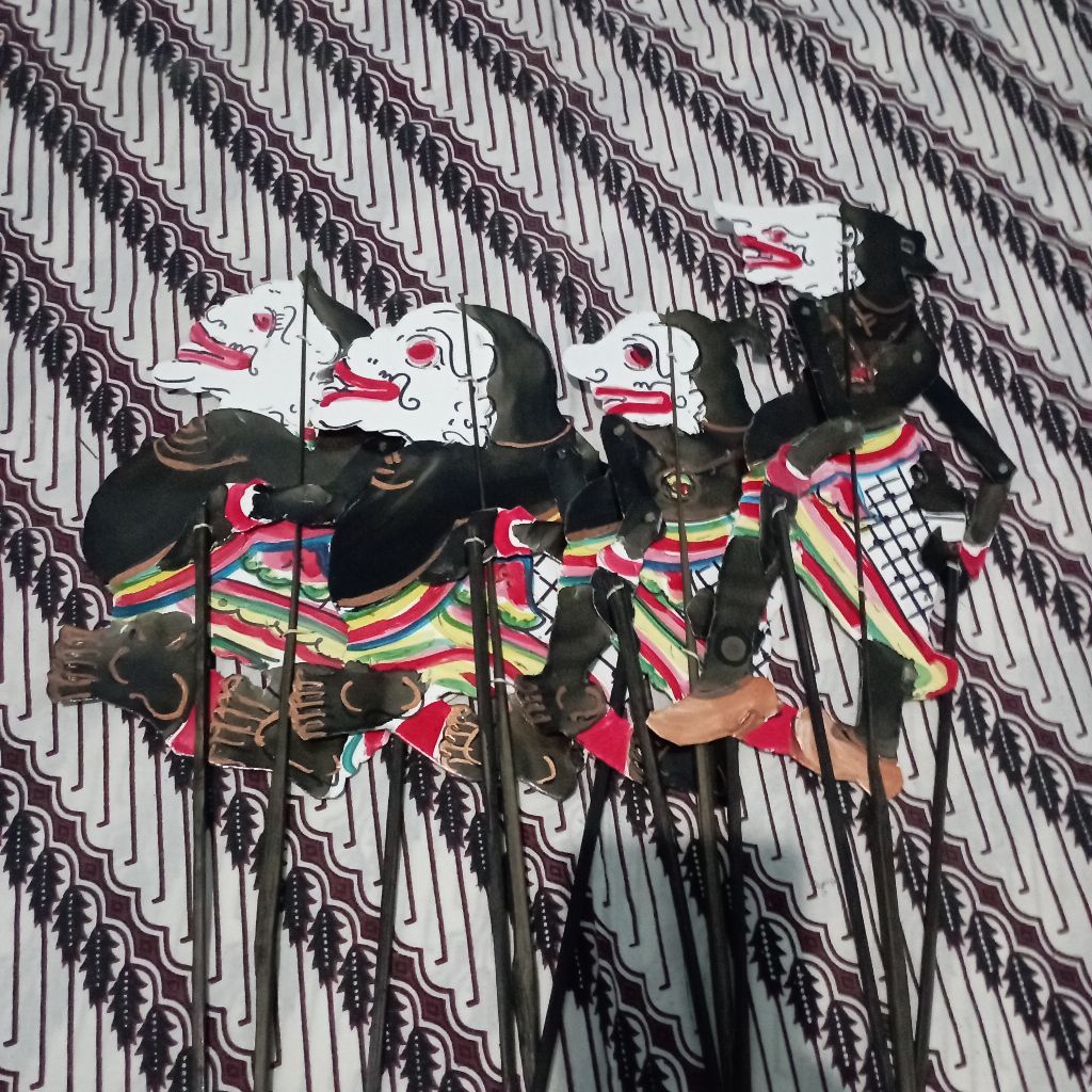 Wayang kertas duplex punokawan komplit satu set