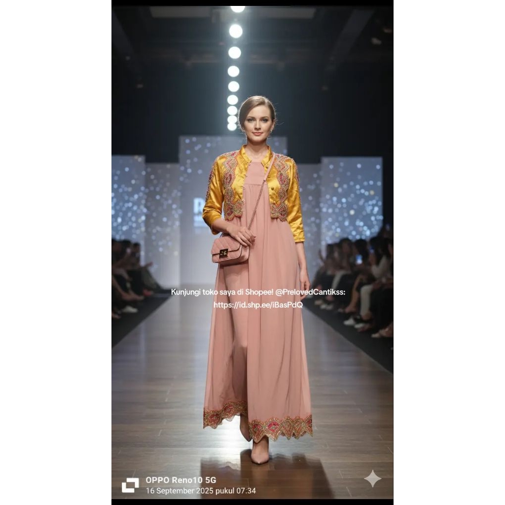 Dress Gamis Pink dengan Outer Brokat Gold Elegan