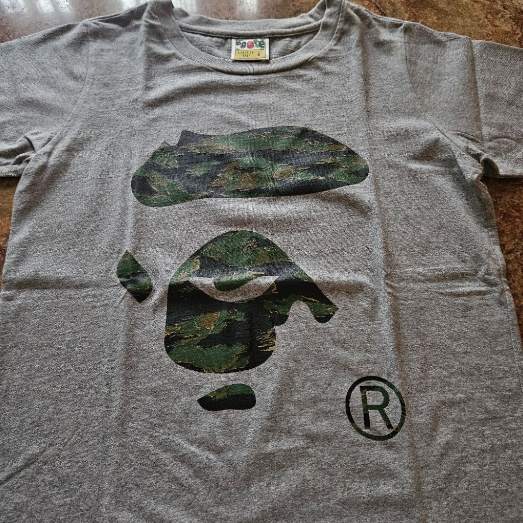 Preloved Kaos Bape Ladies