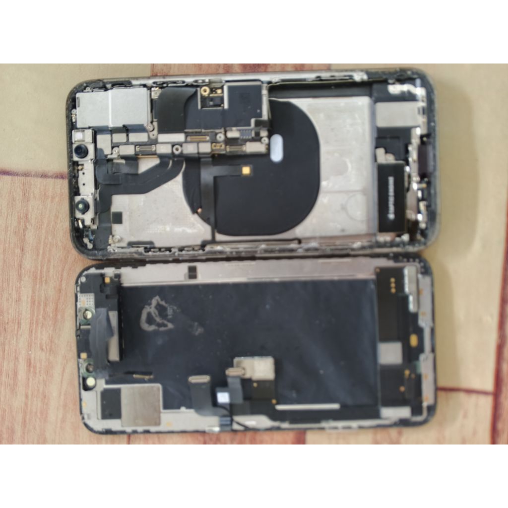 iPhone xs matot perawan