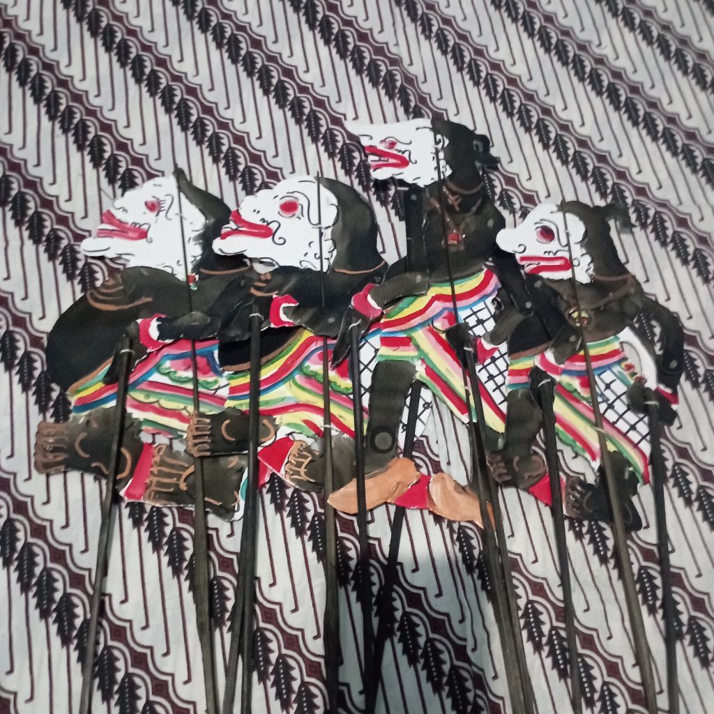 WAYANG PUNOKAWAN HITAM semar Gareng Petruk Bagong