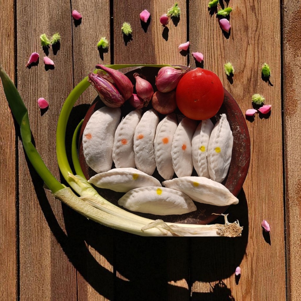 

Makanan Ringan Cireng Isi Ayam Kari