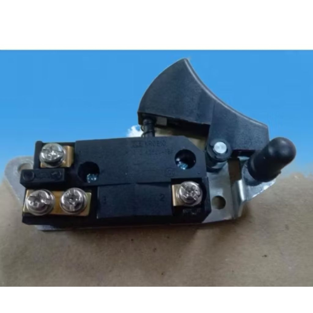 SWITCH 6016 UNTUK MESIN BOR MAKITA  TYPE 6016