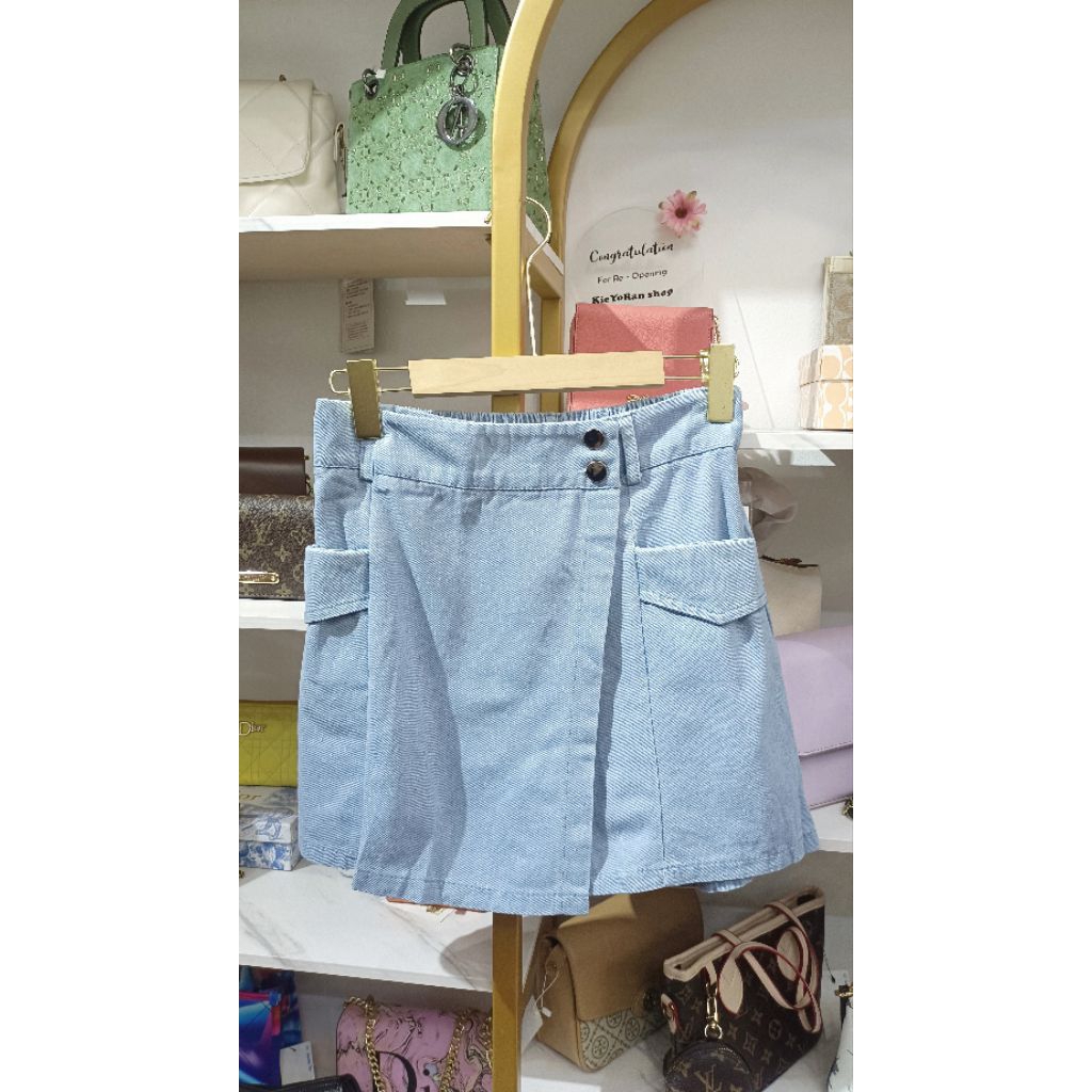 ROK CELANA JEANS PENDEK MODEL KOREAN STYLE